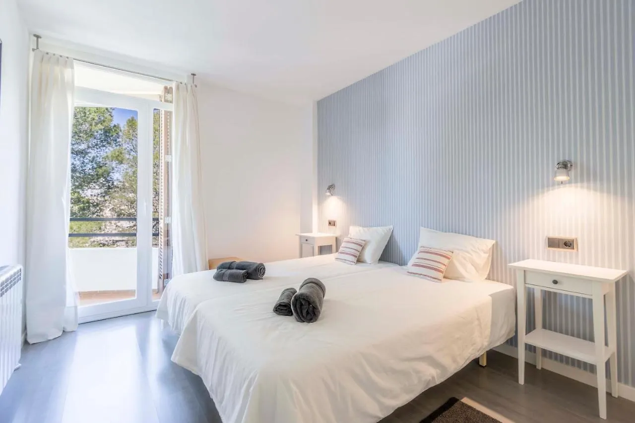 Lord Jim Pinewalk Apartment 포엔샤 항구 0*,  스페인